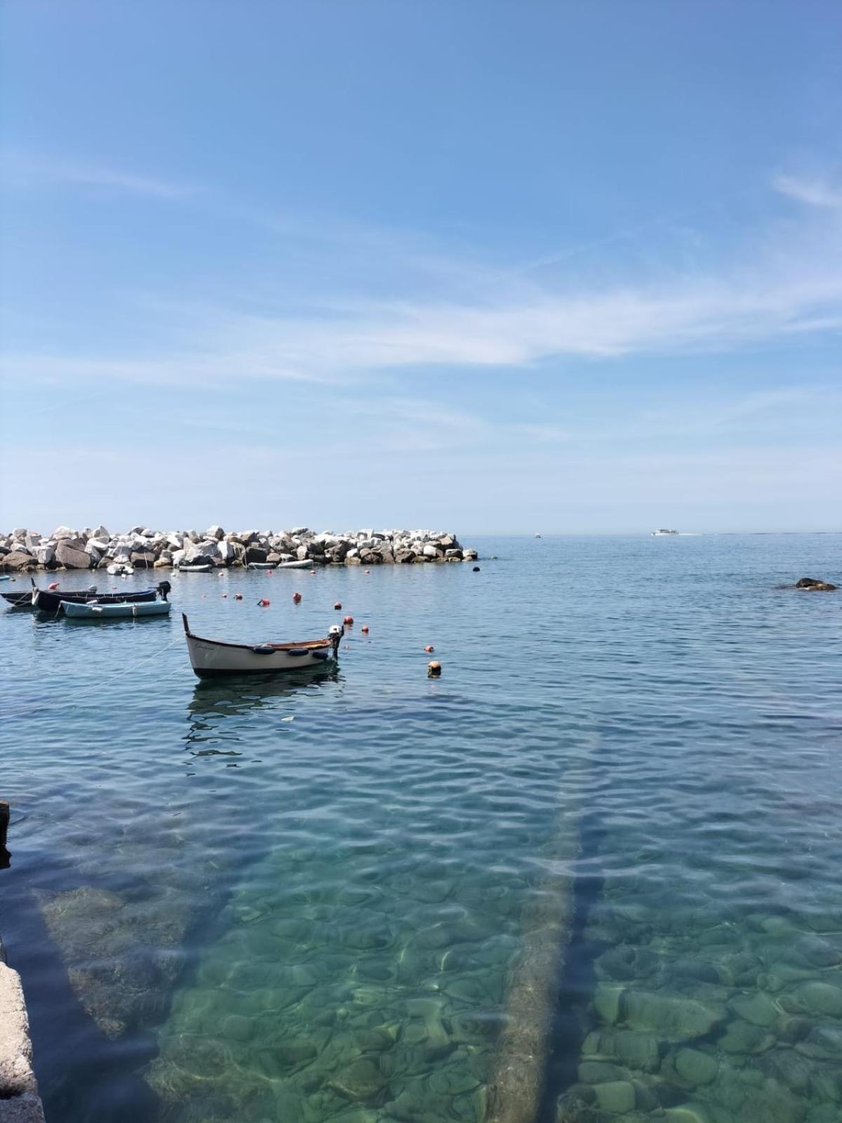 Chalet Camping River Italie Met 2 Slaapkamers Ameglia Buitenkant foto
